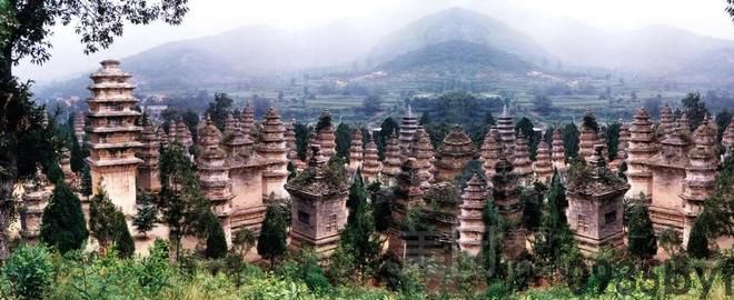 少林寺一年光香火钱就上亿钱去哪了？释永信：我每月就700(图4)