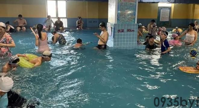 我国脚气患者过亿“祸根”被揪出:这些东西是脚气最大的帮凶(图5) 我国脚气患者过亿“祸根”被揪出:这些东西是脚气最大的帮凶(图5)